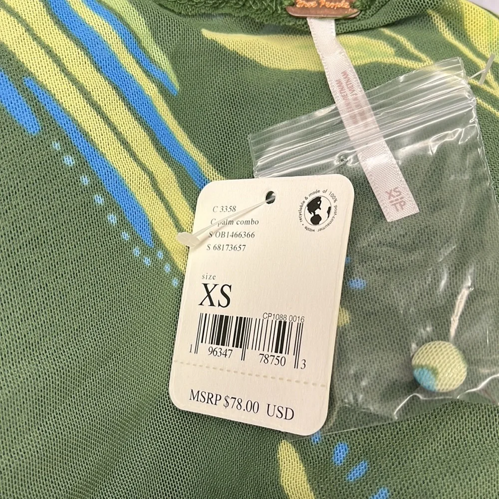 Free People Of Paradise Floral Bell Sleeve Top - Picture 10 of 13